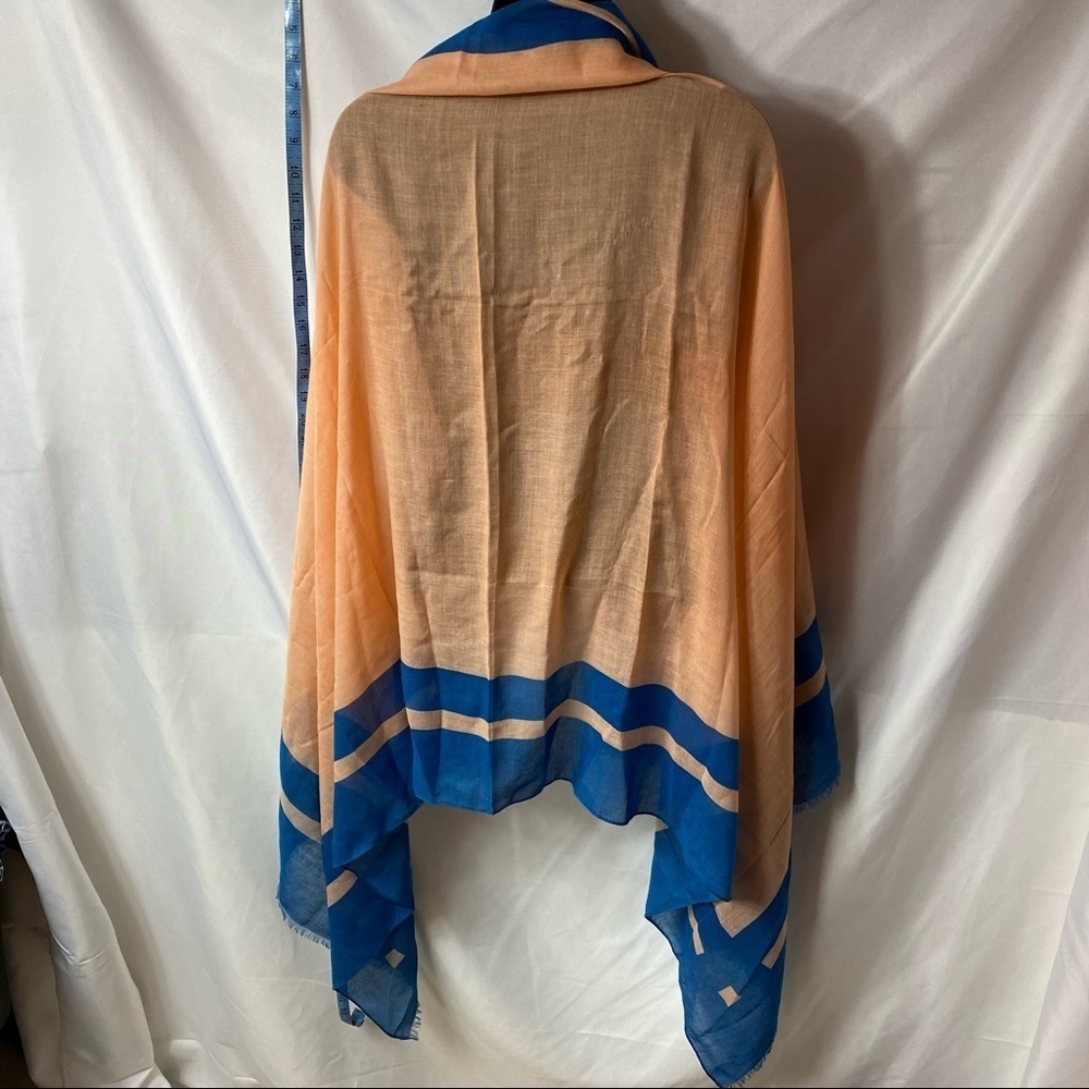 Wrap/scarf - Picture 3 of 5